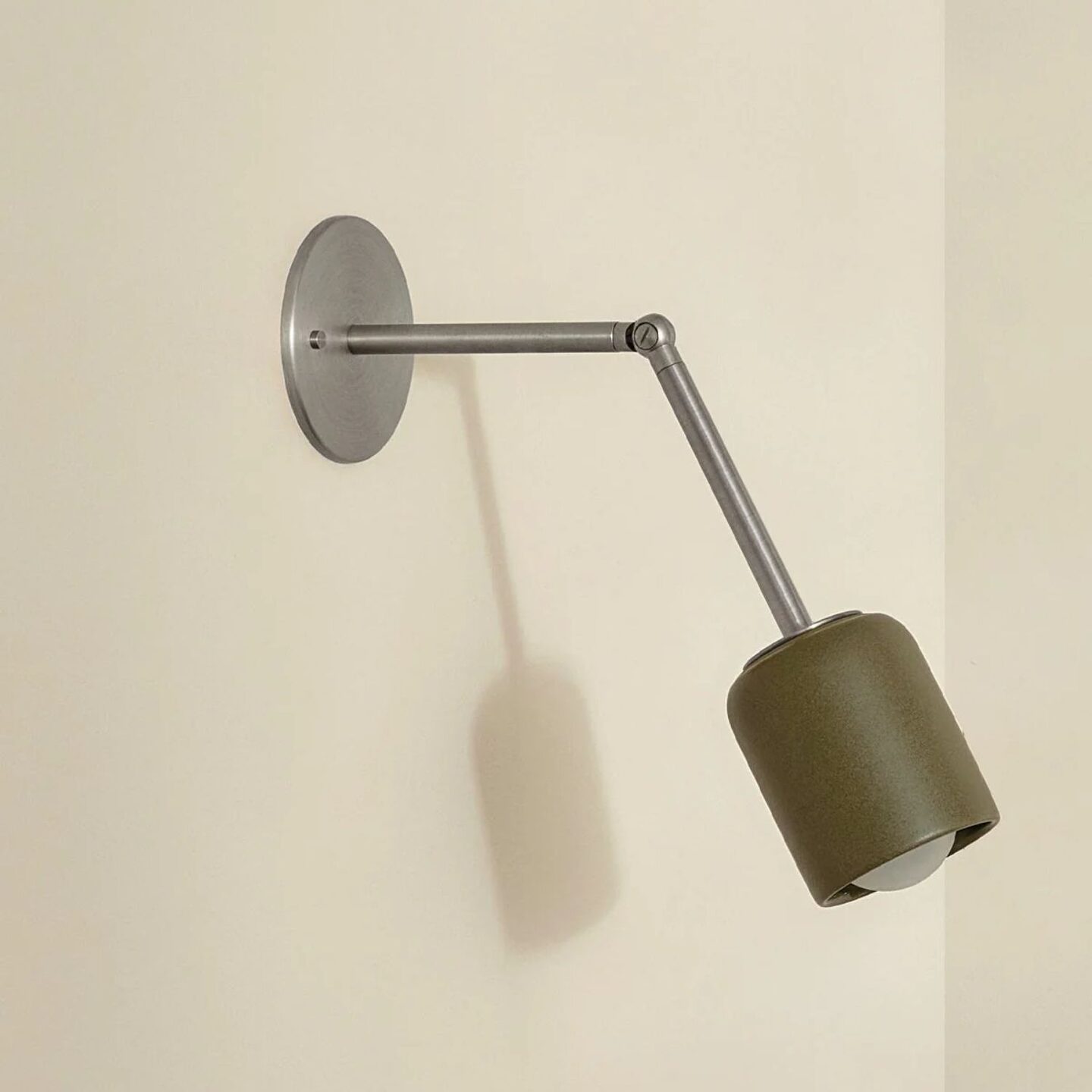 Terra 1 Long Wall Light Olive, Brushed Nickel, IP44
